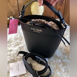 NWT KATE SPADE TWO WAY SHOULDER SMALL BUCKET HANDBAG
